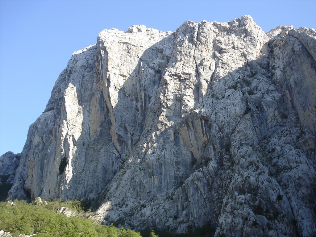 Holiday Home Paklenica Starigrad Paklenica Ruang foto