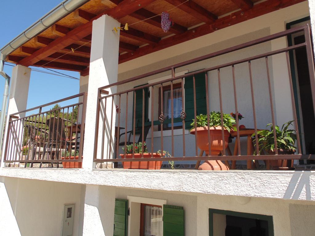 Holiday Home Paklenica Starigrad Paklenica Bagian luar foto