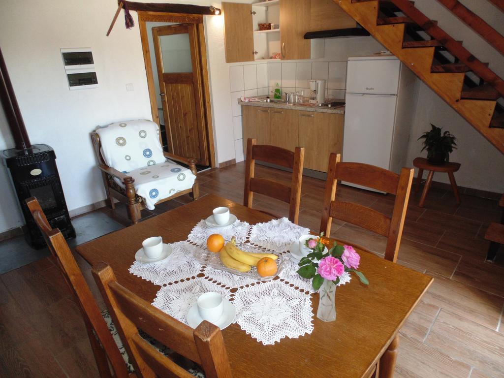 Holiday Home Paklenica Starigrad Paklenica Bagian luar foto