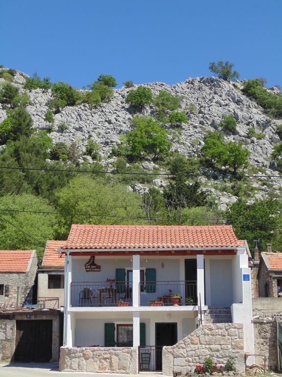 Holiday Home Paklenica Starigrad Paklenica Bagian luar foto