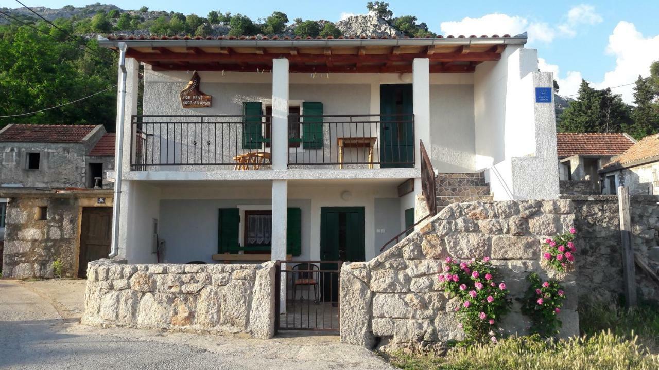 Holiday Home Paklenica Starigrad Paklenica Bagian luar foto