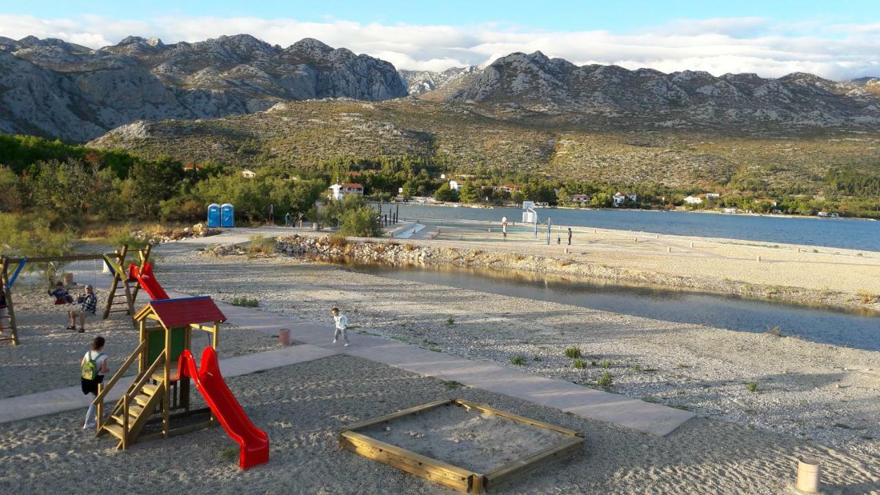 Holiday Home Paklenica Starigrad Paklenica Bagian luar foto